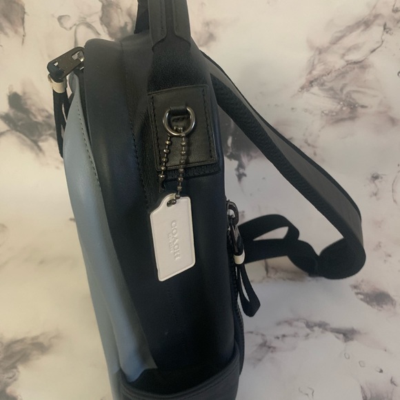 Coach Blue/black leather bag with monogrammed canvas details - Picture 3 of 4